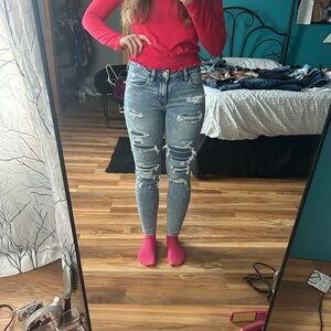 American Eagle Outfitters Light Blue Distressed Skinny jeans